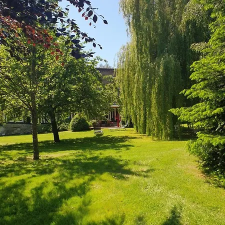Maison D'Hotes Le Vieux Pressoir Surville (Calvados)